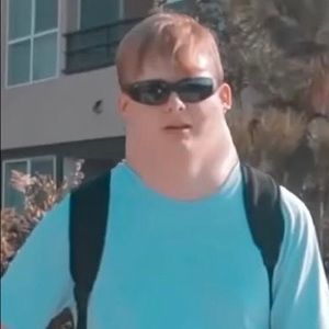 Meet your Posher, Mark